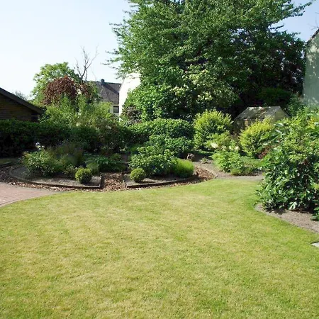 Holiday home Gemuetliches Haus Mit Grossem Traumhaften Garten Bremen