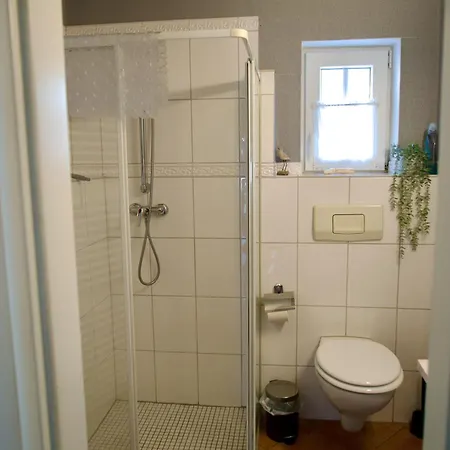 Gemuetliches Haus Mit Grossem Traumhaften Garten Holiday home Bremen