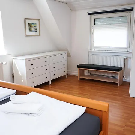 Holiday home Gemuetliches Haus Mit Grossem Traumhaften Garten Bremen