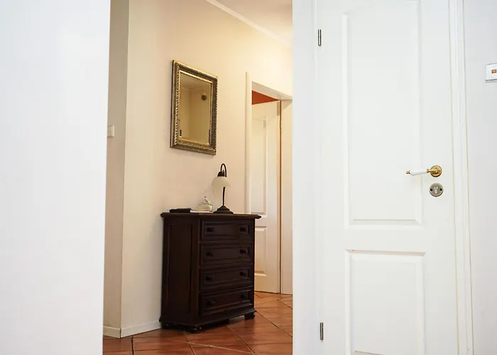 Gemuetliches Haus Mit Grossem Traumhaften Garten